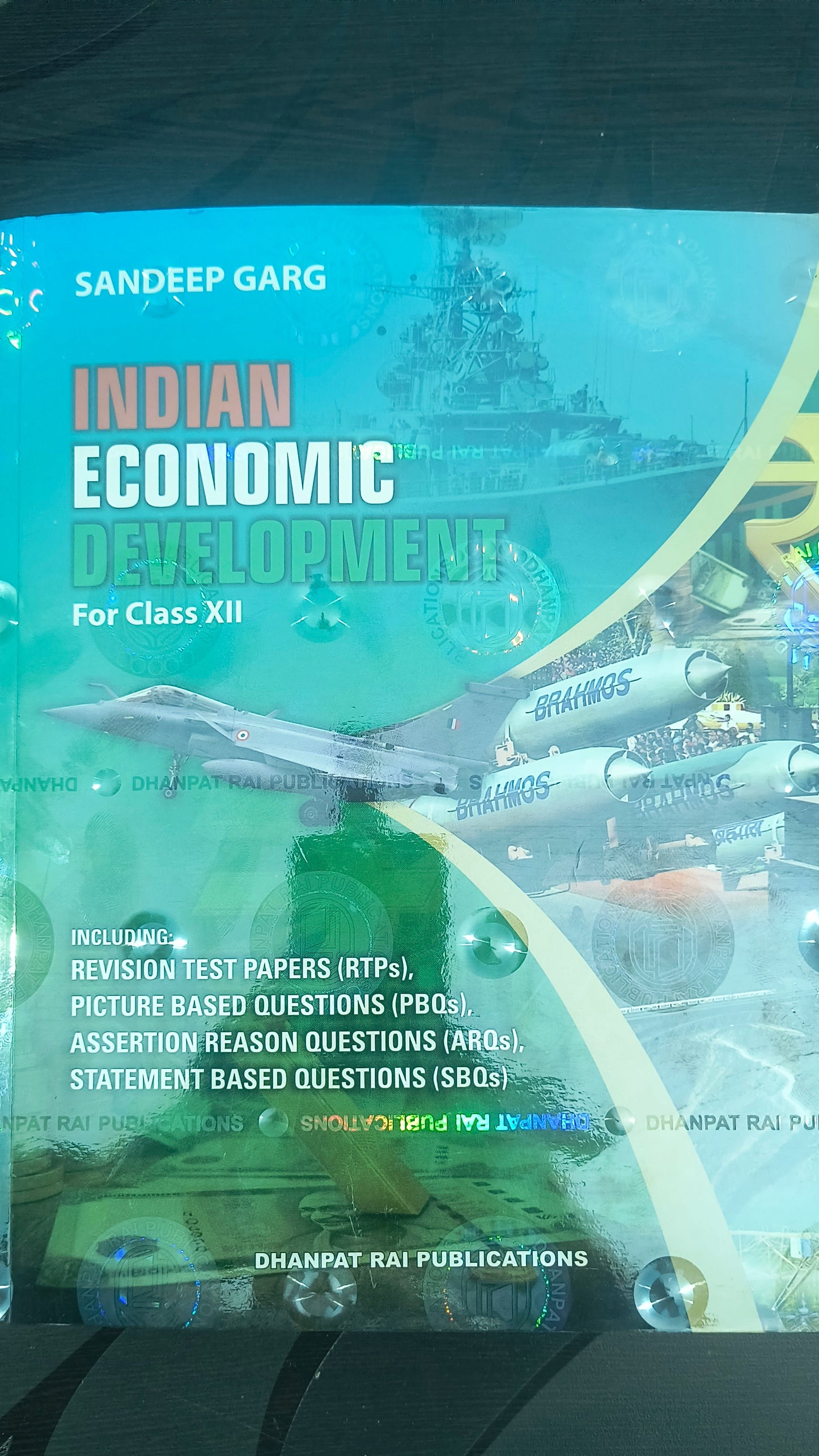Indian Economic Development for class 12th - by Sandeep Garg (2026 Edition latest)