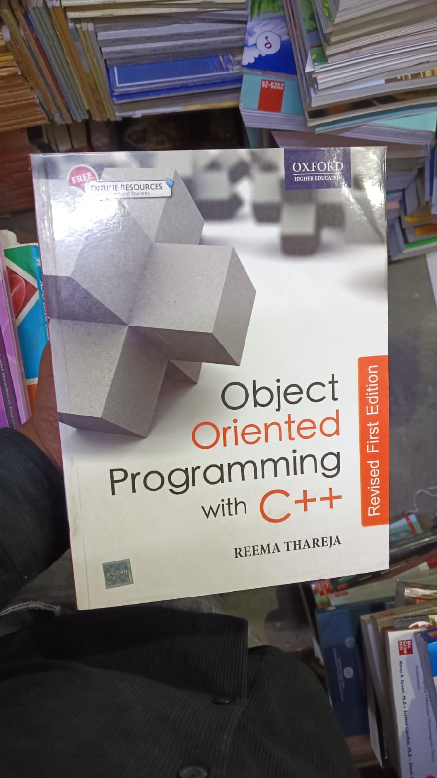 Object Oriented Programming with C++ (Revised First Edition)